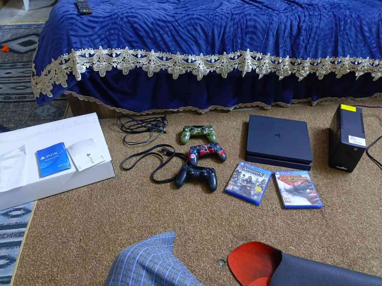 السلام عليكم متوفر بلي فور سلم نظيف جدا ويا يوبياس جديد و3 جوستيك و2 اقراص للبيع  مكاني بغداد الزعفرانية


**إذا كنت صاحب هذا الإعلان وتريد حذفه لأي سبب، رجاءا أرسل رسالة إلى الدعم الفني**