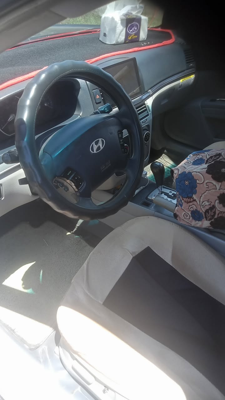 السلام عليكم سوناتا للبيع السعر 115 موديل 2008 محرك 4 وارد أمريكي 2400 لون اسود ملكي رقم أربيل دولي سنويه بااسمي نافذه لغاية 2030 تخم تاير جديد باتري جديد طخم صدر خلفي وامامي جديد طخم دبل خلفي امامي جديد كهربائيات كلو شغال مابيهه نقص كلوب السياره بدون صبغ وبدون حادث السونار مرفق وياهه  السياره حار بارد مابيه اي نقص جاهزه ماتصرف عليهه كلشي مكاني شرقاط قرية اصبخه موبايل  ***********    ***********
