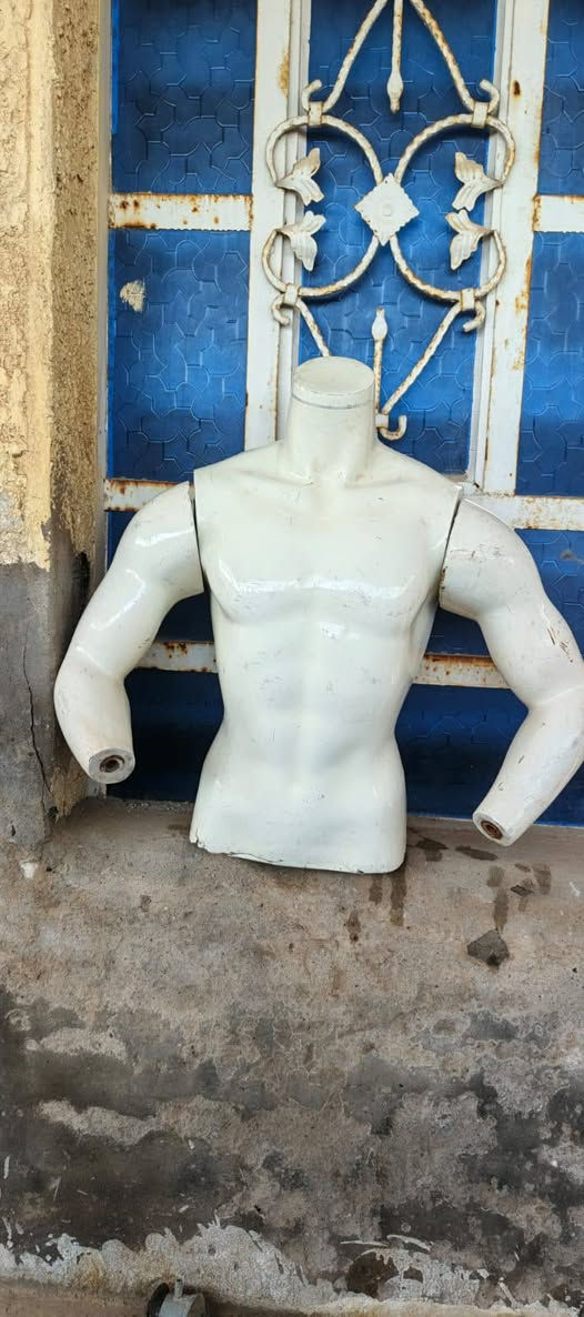 ملكانات للبيع ***********
