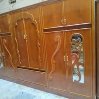 كنتور ٦ بيبان  مستخدم نضيف جدا يتوفر توصيل بكروة 07722599158