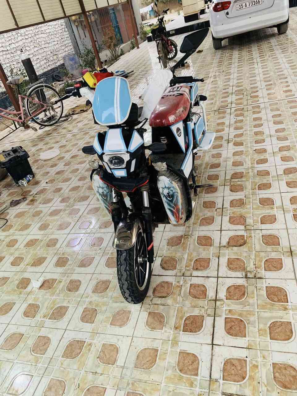 متاح دراجه شحن موديل ٢٣ النظافه مثل ما موضح بصور بطاريات منفوخه حيل زينه بس أبيع منفوخه كهربائيات كله شغل موضح فديو كامل السعر ٣٧٥ وبي مجال بسيط بيع و مراوس مكاني هيت حي البكر متوفر توصيل حسب الاتفاق 
*********** وتساب و اتصال
