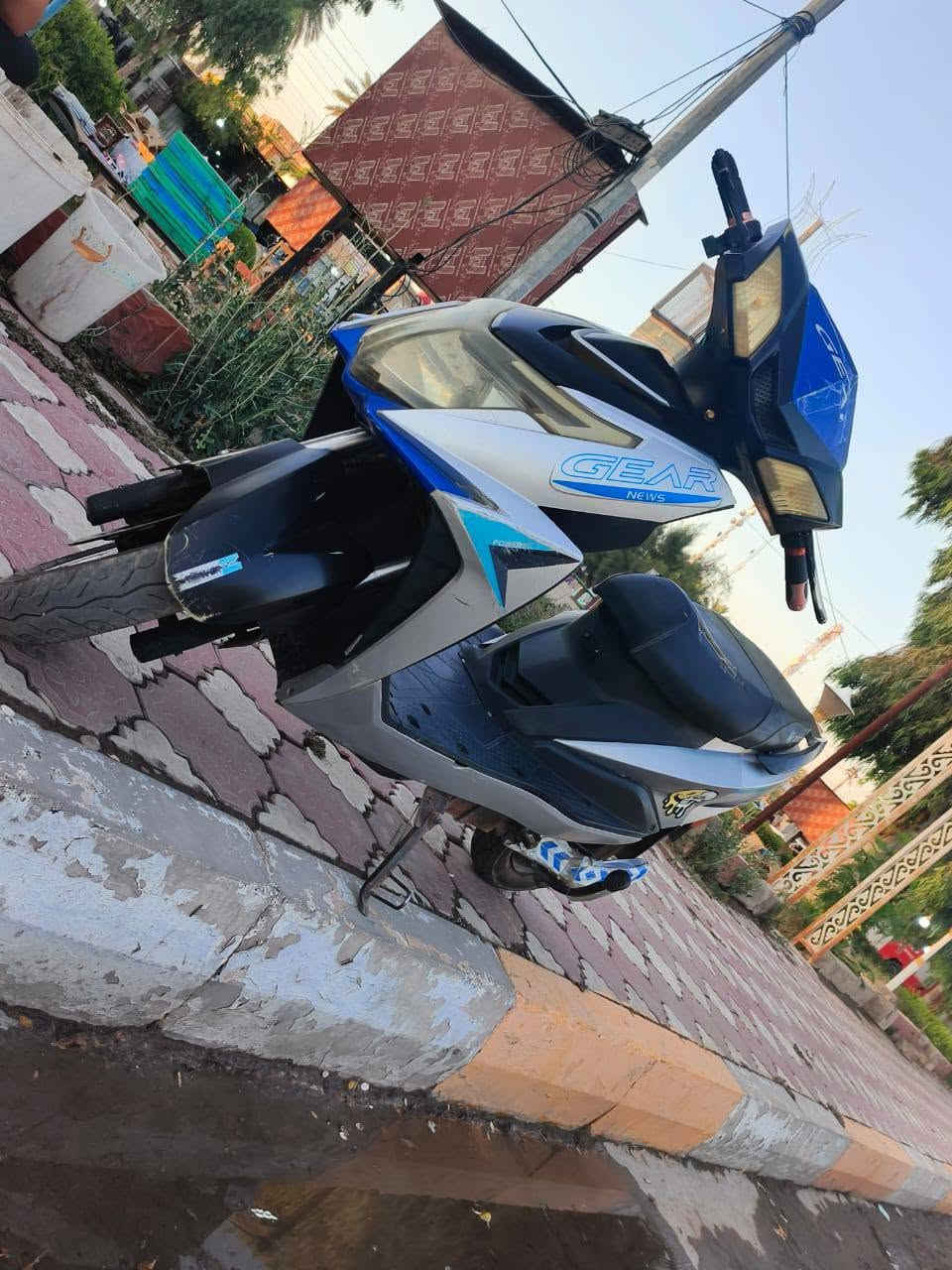 دراجة شحن للبيع او مراوس سعر 400 وبيها مجال مكاني شهربان حي العسكري دراجة فقط بيها ضربة بالكفر تايرات جديدة بطاريات مكفولة ***********
