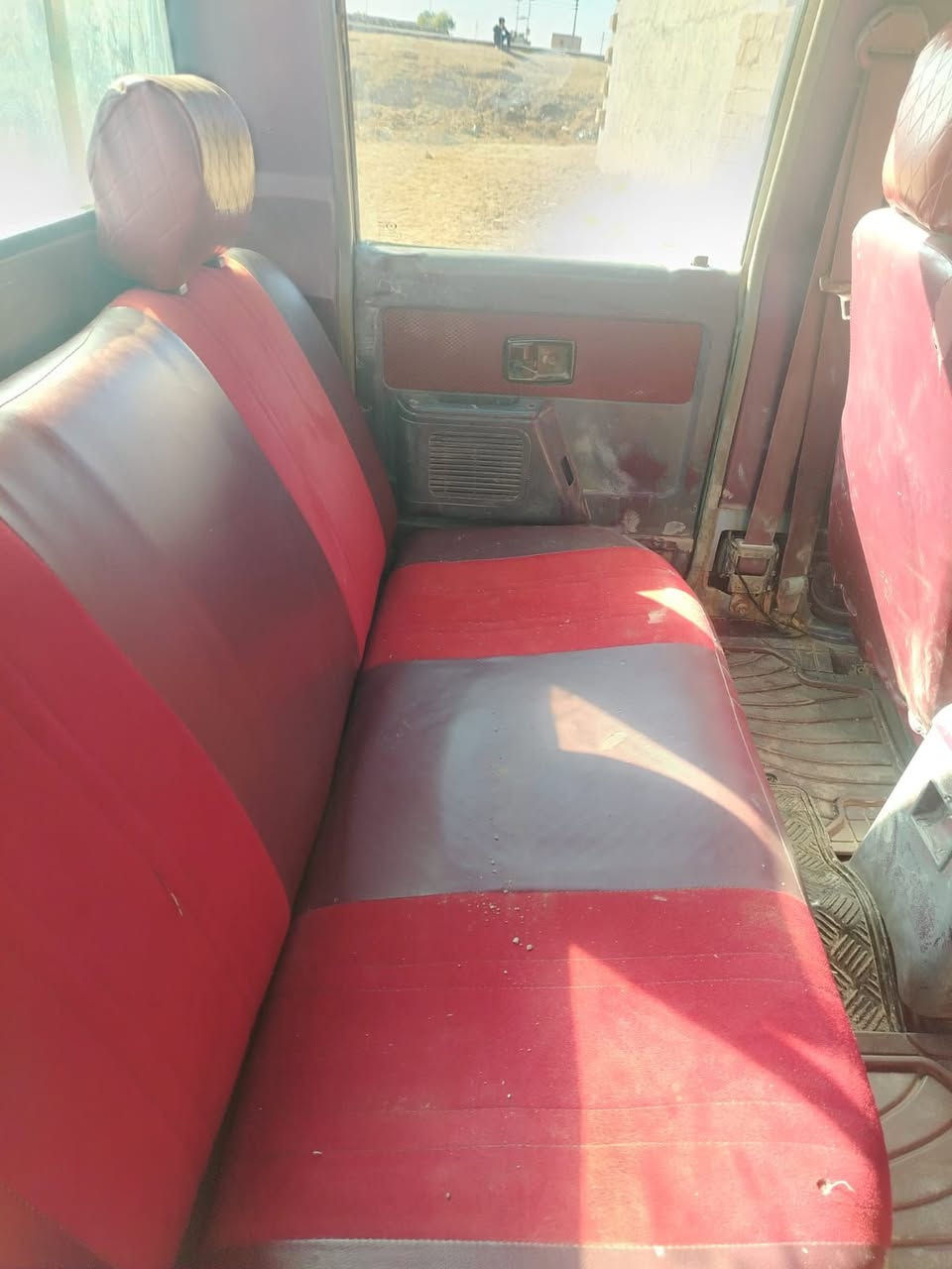 سياره لبيع مستعجل رقم صاحب سياره ***********
