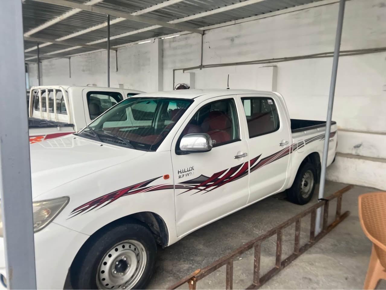 تۆیۆتا هایلۆكس 2015 نمونە لە جوانی سەنەوی پلاستیك بەشەرت تەنها ٢ پارچەی بۆیاخە گێڕو مەكینە بەشەرت  ژم:*********** السليمانية, العراق
