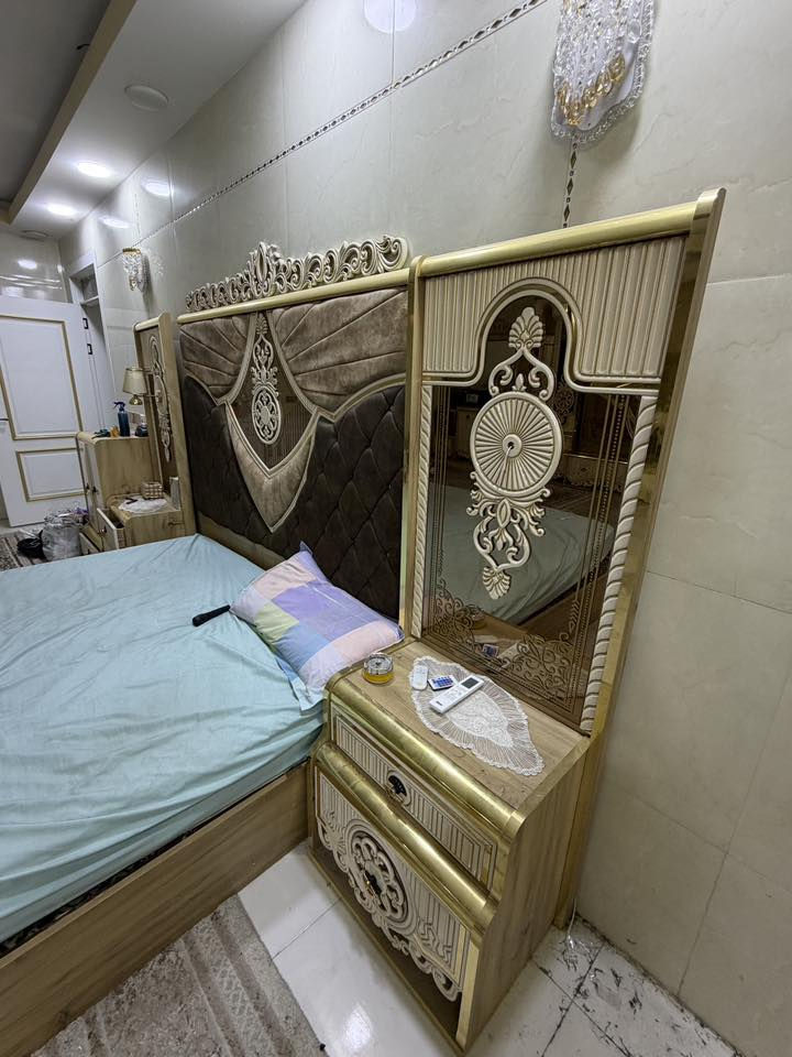 غرفه تركيا 8 قطع السعر 900 الف مكاني كربلاء ***********
