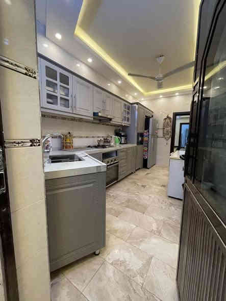 🟤لـلـبـيــع في الـسـيـديــة ( الأعتماد الهندسي للعقار حصراً )
دار سكني حديث بناء 2022 درجة اولى مرمر 

مربع الأقصى الضباط موقع مميز شارع 12م رصيف 2 م

المساحة  120  مـتـر الواجهة 6 م نزال 20 م 

متكون من 3 غرف نوم وصالة ومطبخ وهول وخدمات وبيتونة ومخزن وكراج وحديقة 

((الأعتماد الهندسي للعقار حيثٌ تَلتَقي الرُوٌية ,بلتَمَيٌز ))

📊كل ماعليك الاتصال أو المراسلة على الصفحة *ʲᵒⁱⁿ ᵘˢ*

***********-***********
الفرع الاول / الـسـيـديــة الضباط مقابل افران الرباط
 الفرع الثاني /شارع العلوة مقابل مدرسة حلم الغد الاهلية 
الفرع الثالث / عرصات الهندية مجاور فندق بلوم 

‏‎   نكفيك عناء البحث......
‏‎   لتمتلك اليوم عقار الغد.
