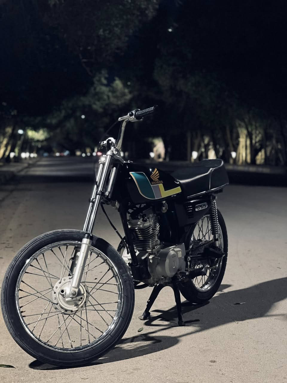 اربع كير (كلك) شلعة ومعدل خيررر من الله الدراجه مابيه أي نقوصات مكينه لا تنقيص ولا تبخير ترايك وين متريد سعره 420 وبيه مجال للطيبين الرقم ***********
