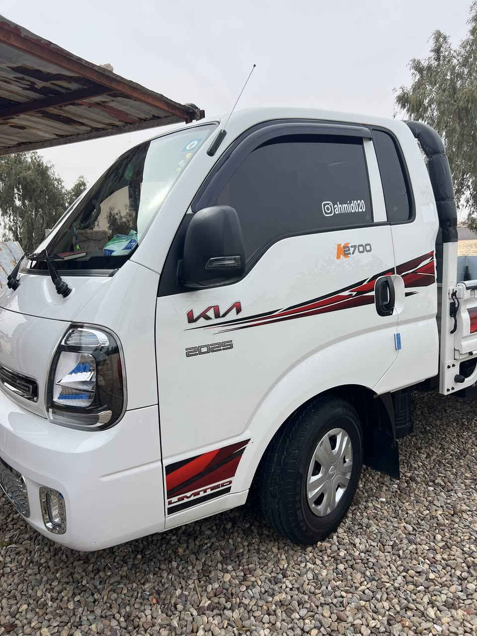كيا حمل للبيع 2025  كفاله عامه رقم كربلاء ماشيه 13 ألف للتصال ***********

