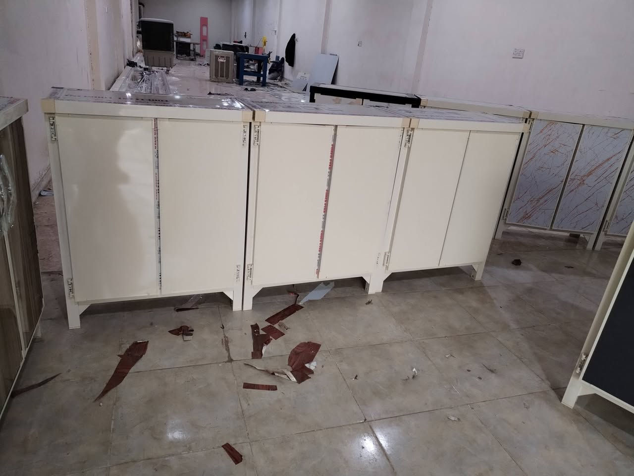 جزامه أحذية جمله مفرد
قياس، ارتفاع ٩٠ عرض ٧٠ عمق ٣٠ سعره ٥٥ الف الاستفسار واتساب ماسنجر ***********
