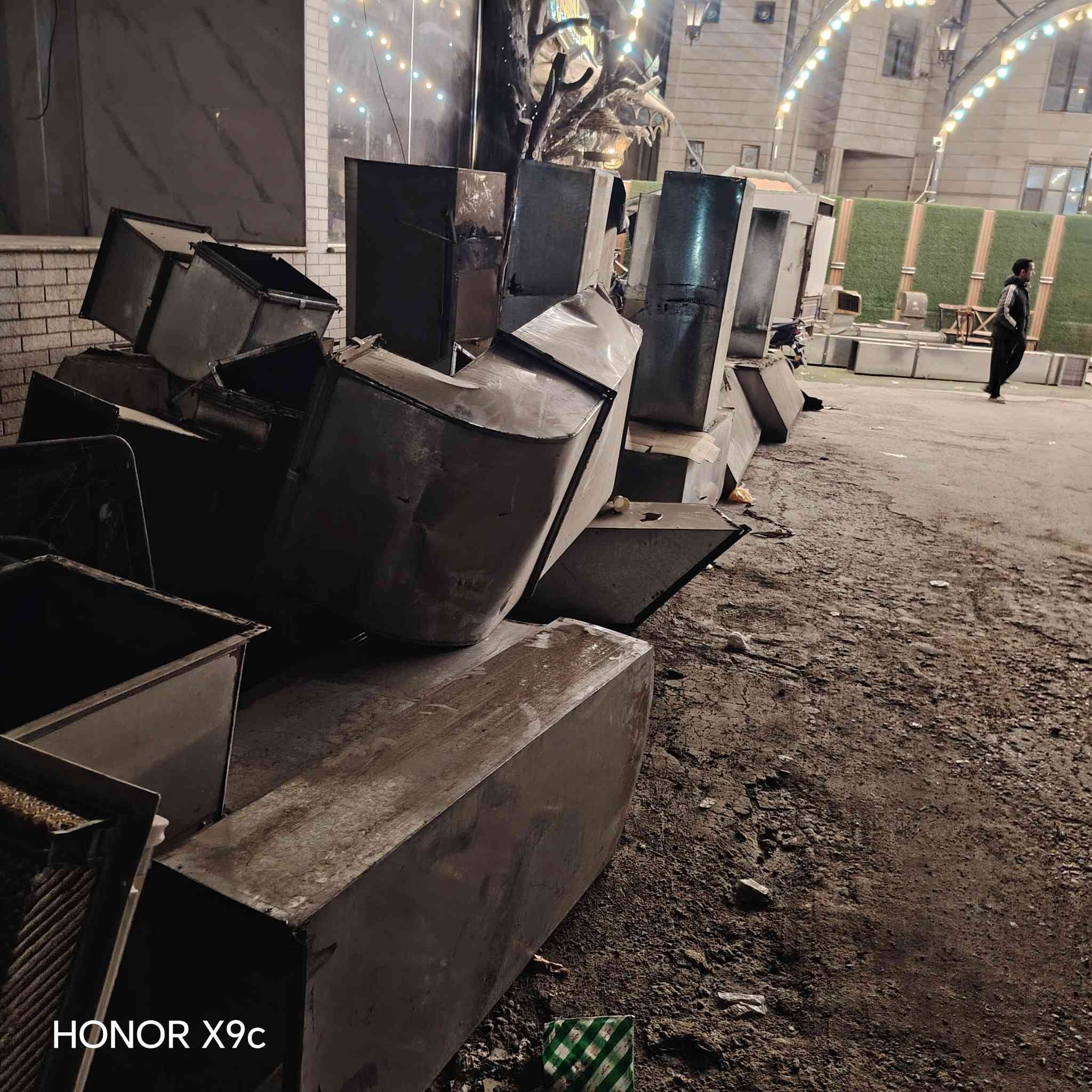 *********** البيع متر ٣٥
