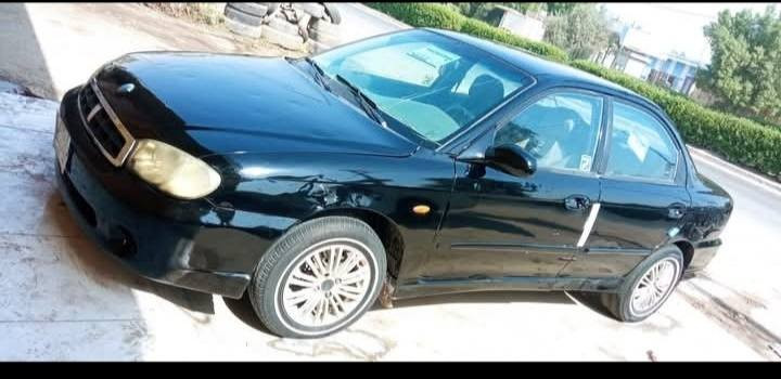 السلام عليكم سبكتره للبيع موديل 2000 محرك 2000 مكينه وكير مكفولت سنويه 26 رقم لاسياره الجديد إنكليزي جوه تخم تاير جديد32 وبيه مجال مكانه حله ***********
