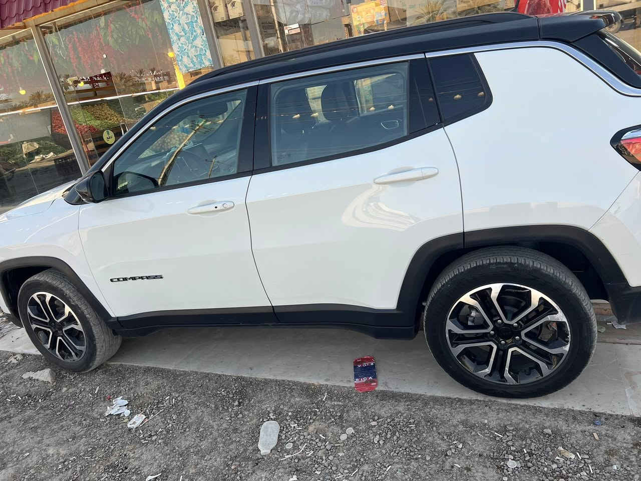 جيب كومباس موديل ٢٤ السياره ماشيه ٢١ كيلو فول مواصفات توكلو كشن كهرباء داخل لونين فور ويل مكينه ٢٤٠٠تيربو السياره مابيهه صبغ ولا تبديل كشن جلد تبريد قطعتين ثلج السعر ١٤٨ المكان بغداد ***********
