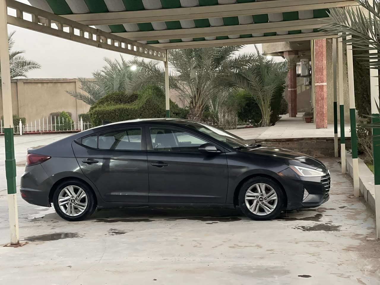 سلام عليكم النتره 2020معوقين وكاله بسمي يعني حته ابصملك الظرر فقط بنيد لالغود ولا شواصي وجاملغ فقط صبغ الثاني كذالك ليبل واحد مكينه 2000دوش كفاله المكينه وكير موصفات رادار تحكم توقف ذاتي نظام قياده مكاني الدوانيه اراوس بس بورتج اوكارنز سعرها 118 ‭0787 460 9742‬
