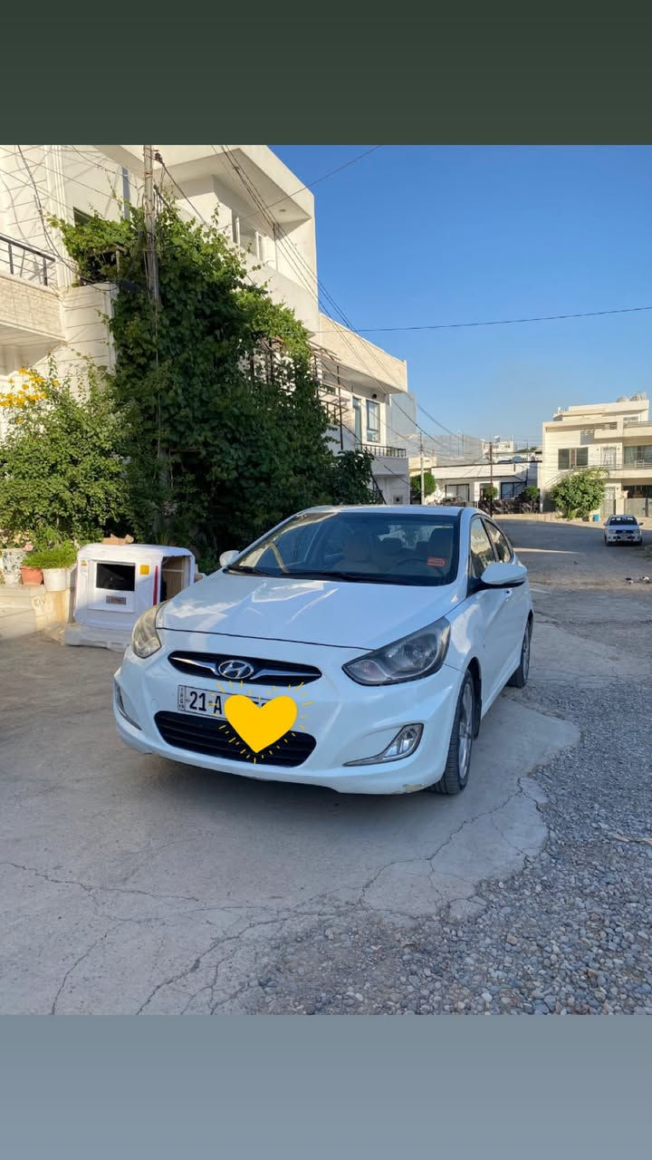 هيونداي أكسينت موديل ٢٠١١ محرك ١٦ للبيع 
كير أوتوماتيك خليجي أبيض ثلجي داخل بيج 
رقم سليمانية 
ماشية ١٤٩٣٢٠ كم 
بشرط محرك وكير وتبريد و غرامة وتحويل ثاني يوم 
سيارة كلش نظيفة وجاهزة بدون مصاريف 
ضرر ٤ قطع بدون دواخل 
سنوية منتهية صلاحية بداية شهر ٦ 
سعر رايدين ٩٠ ورقة ومجال قليل 
***********
