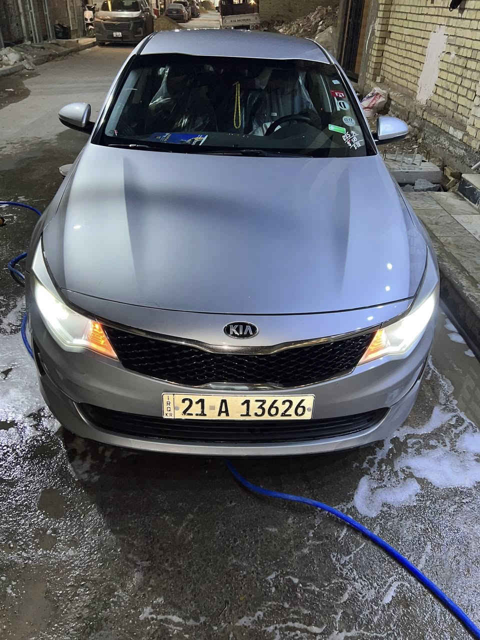 السلام عليكم كيا اوبتيما 2018 se  وارد امريكي   ماشيه 117 نصف فول  راداررات اشاير بل مري  انضمت قياده تحكمات ستيرن السياره  محرك كير كفاله عامه مكينه 2400 GDI علفحص احلى من الصور   الضرر ( جاملغ وباب راجع علبارد) معروضه ب 140 وبيه مجال مكاني بغداد الشعب  ***********
