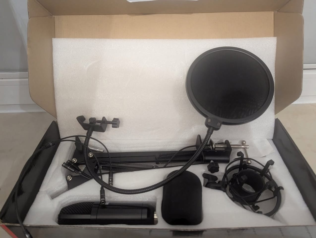 أول تم ٣٠ الف مع توصیل ، جدید و کامل اشیاء ، ارسل رسالە للحجز


**إذا كنت صاحب هذا الإعلان وتريد حذفه لأي سبب، رجاءا أرسل رسالة إلى الدعم الفني**