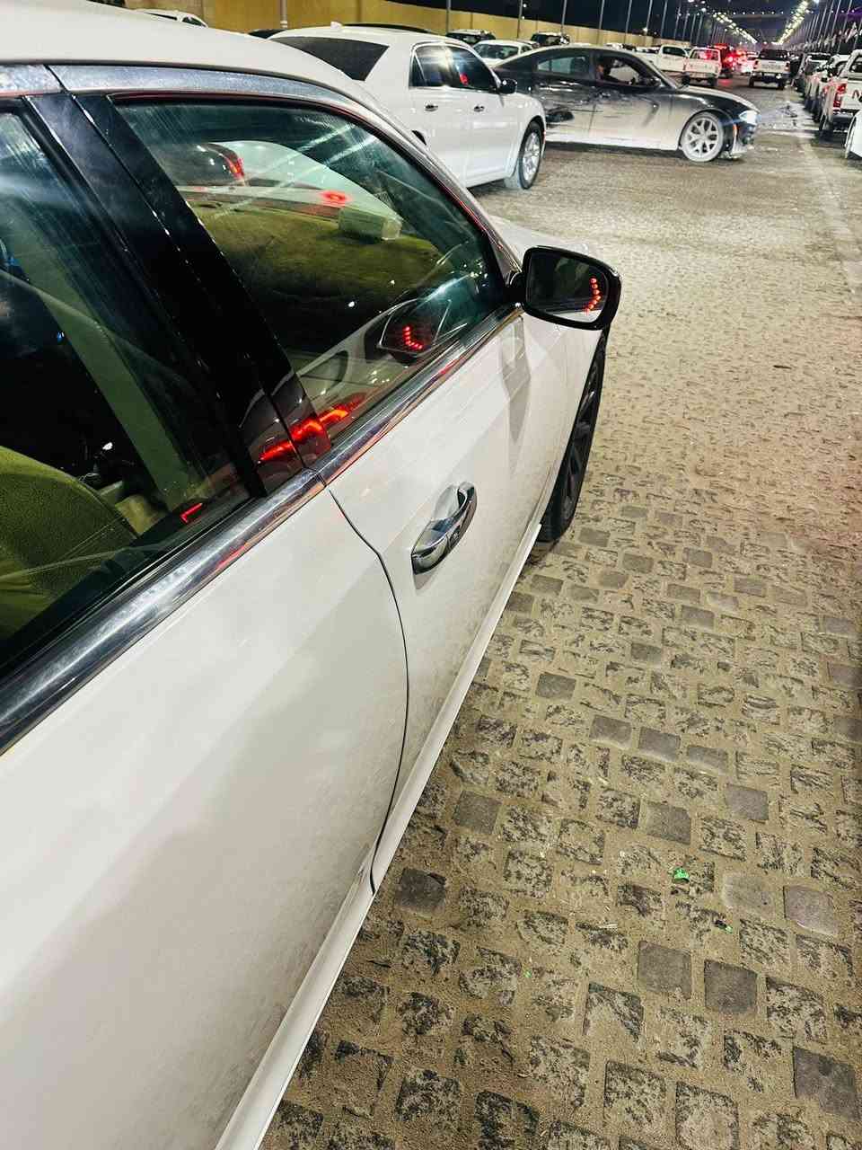 سلام عليكم اوباما 2011 C كندي
كفاله من الضربه عدة الفتحه فول دواخل عسلي كير ومحرك وحداديه خير من الله :  تبريد وتدفئه السعر 148 العنوان بصره شط العرب مكلف بلنشر *********** رقم صاحب السياره
