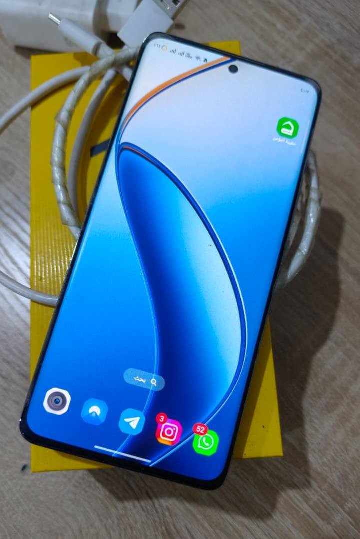 السلام عليكم جهاز ريلمي ريلمي12 برو بلص5G جهاز نضيف ومابدل بي اي شي شرط الفحص ذاكره 512 سعر 450 وبي مجال قليل بصره تنومه ***********
