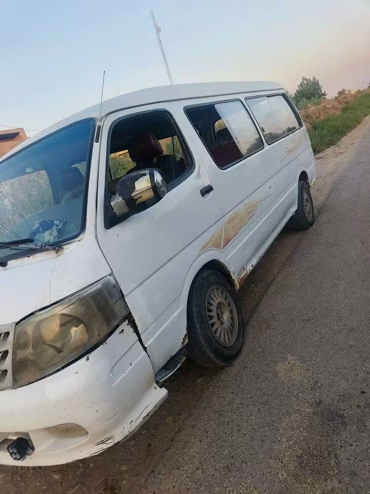 سلام عليكم فتون موديل ١٠ رقم احمر مكينه كير مكفولات اكسل باتري جديد صدر جديد سعر ١٨ قفل عنوان ديالى.  ابيع هل موجود شهربان  صاحبه ماواصله سياره جاهزه ***********
