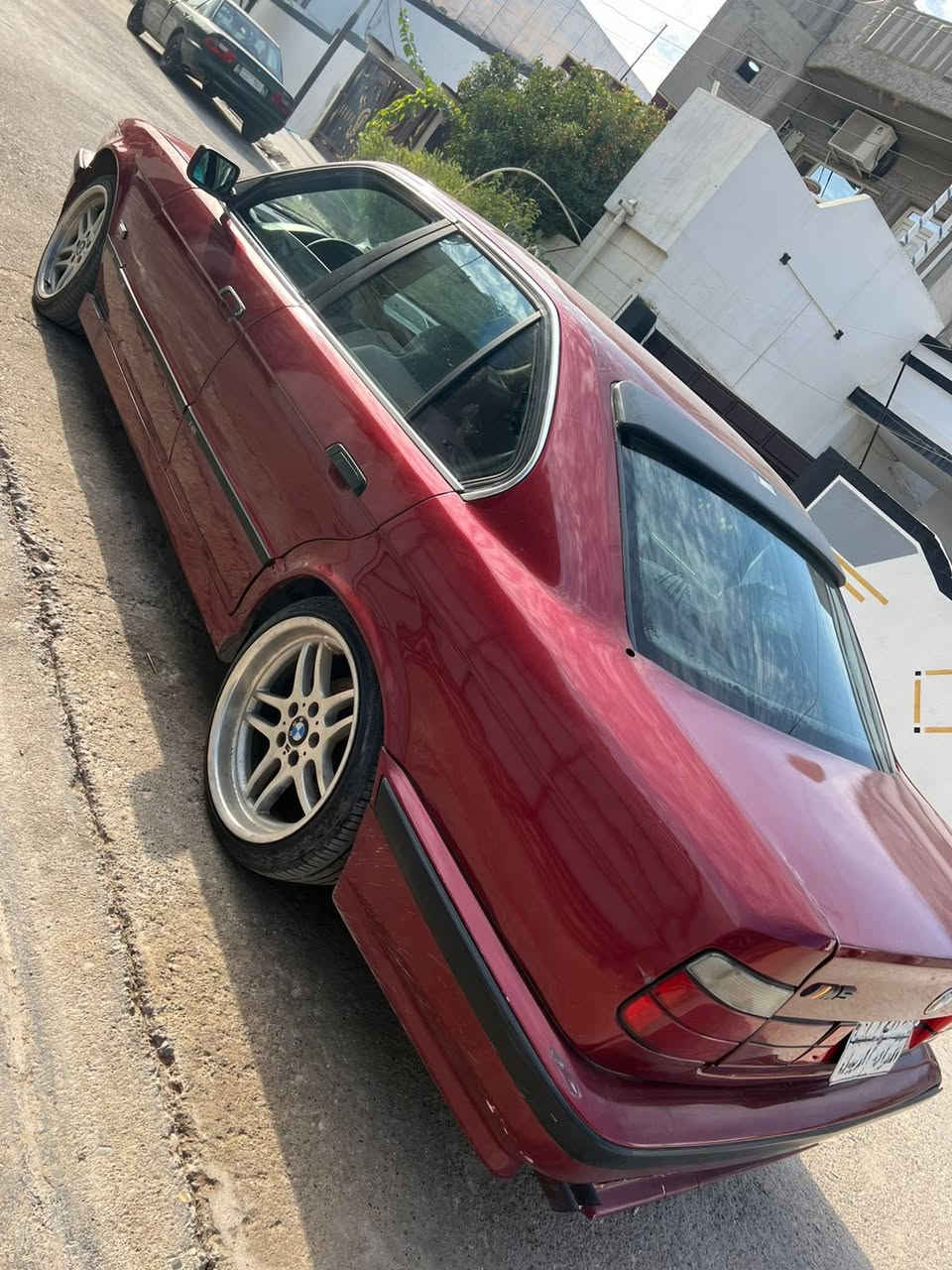 بي إم 520
سعرها45ورقه  عليها مليوان و٣٠٠الف غرامه ينزله من سعرها بعد معمله 
موديل 91كير عادي جام 2كهرباء شرط تحويل ويال m دعيمات امامي خلفي m  تريش m سياره حيل حلوه ونضيفه من داعمي لل داعمي شرط كهربائي كامل ستم سماعه ت فول كير محرك شرط دواخل نضيفها 
شراي خابر وتدلل 
***********
