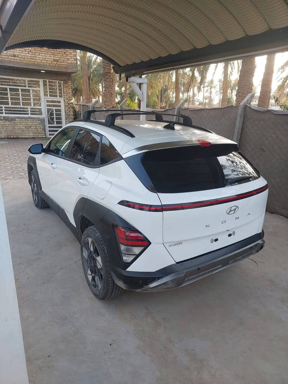 السلام عليكم للبيع هونداي كونا 2025 فول مواصفات كير تعليك محرك 2000 دوش شفتات سرعه تحكمات  بدون رقم حادث صبغ نص جاملغ خلفي وقبق جنطه نفس لون  زلغ بنهايه  القماره اصبع اثر تحميل السياره ماشيه 1800 ميل زيرو جديده السياره ***********
