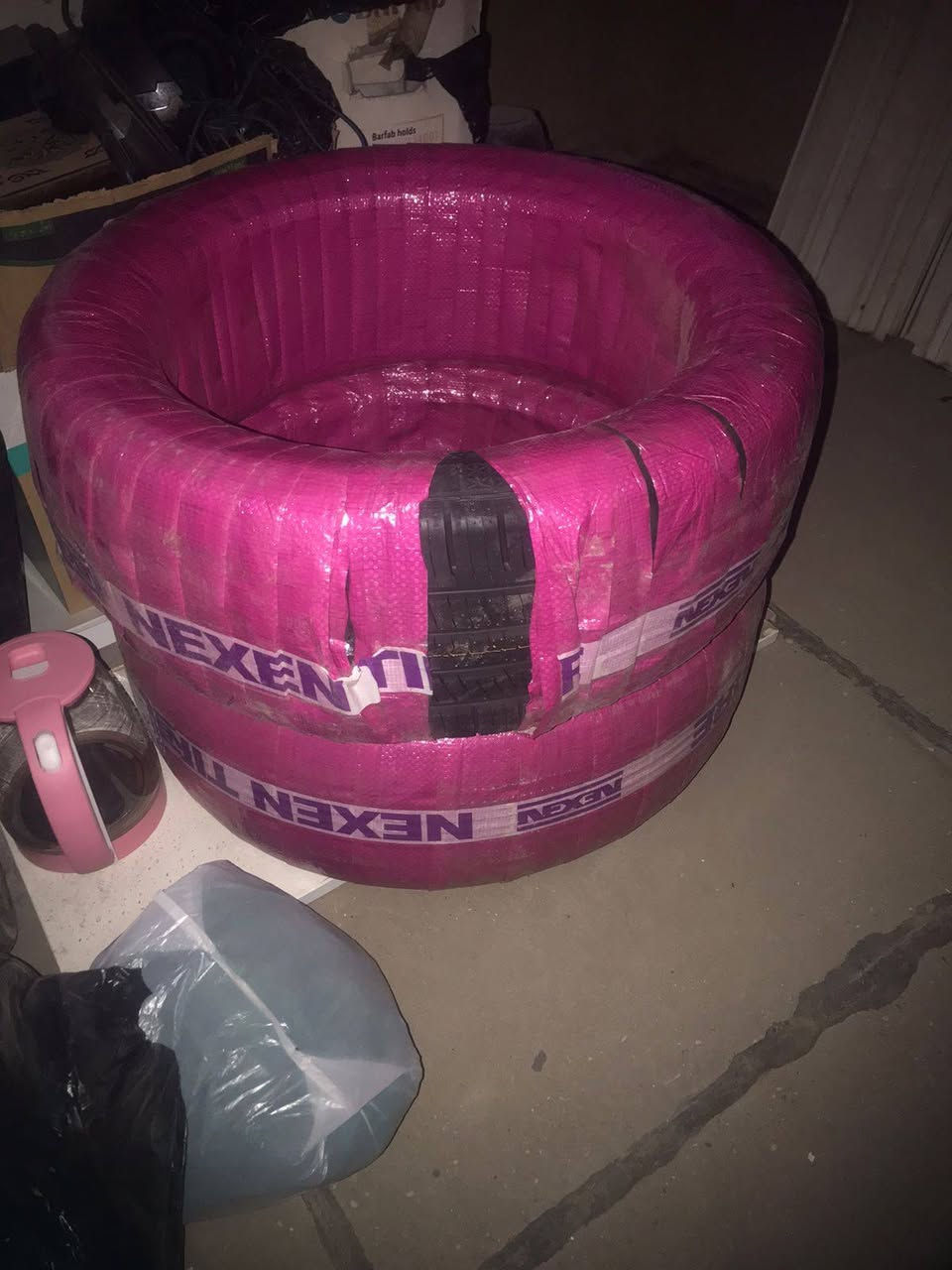 سلام عليكم تايرات كوري جديد زوج فقط مال سبورتج للبيع
مكاني بغداد الدوره شارع ٦٠ السعر ٢٠٠ ألف جديد ممستخدم بلسلفون *********** نتاج ٢٠٢٥/حجمهن R19 / 245/45
