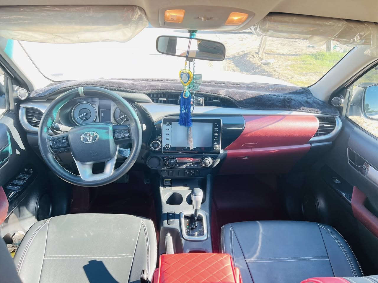 السلام عليكم هايلوكس 2023رقم بغداد بسمي مكفوله كفاله عامه ماشيه 42 الف حقيقي شركة ساز فول مواصفات بصمه كشن تبريد تدفه مانع انزلاق مثبت سرعه بعد بيه هواي مواصفات جديده بمعنا الكلام السعر 280 بالعافيه ع الياخذه رقم الهاتف *********** 
رقم الهاتف ***********
