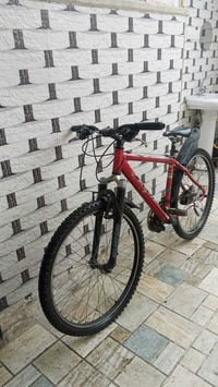 بايزك الحجم 26 بايسكل نظيف قبل شهر اشتريته سعره 120 07769322583.  0750...