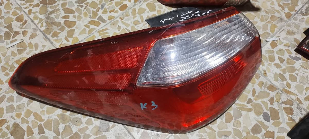 🚗🔥 وصلت تشكيلة كبيرة من قطع غيار السيارات الكورية الأصلية والبديلة بجودة عالية! 🔥🚗

نوفر جميع قطع غيار السيارات الكورية بمختلف الأنواع والموديلات، ومنها:

✅ مرايات جانبية
✅ لايت أمامي
✅ لايت خلفي
✅ صدام أمامي وخلفي
✅ غطاء محرك (بونيت)
✅ رفارف
✅ أبواب
✅ شبك أمامي
✅ دعامية
✅ رديتر
✅ مكثف مكيف
✅ مراوح تبريد
✅ مقصات
✅ مساعدين
✅ سست
✅ هوبات
✅ سفايف (بريكات)
✅ فلترات (زيت – هواء – بنزين – مكيف)
✅ بواجي
✅ كويلات
✅ دينمو
✅ ستارتر
✅ كمبروسر مكيف
✅ مضخة وقود
✅ حساسات بجميع أنواعها
✅ طرمبة ماء
✅ سيور وبكرات
✅ أكسلات ورمانات
✅ وإضافة إلى الكثير من قطع الغيار الأخرى.

🚘 متوفر قطع غيار لمختلف السيارات الكورية.
💯 جودة مضمونة وأسعار منافسة.
📩 راسلنا عبر الصفحة لمعرفة توفر القطعة والسعر، وسنخدمك بأسرع وقت.


**إذا كنت صاحب هذا الإعلان وتريد حذفه لأي سبب، رجاءا أرسل رسالة إلى الدعم الفني**