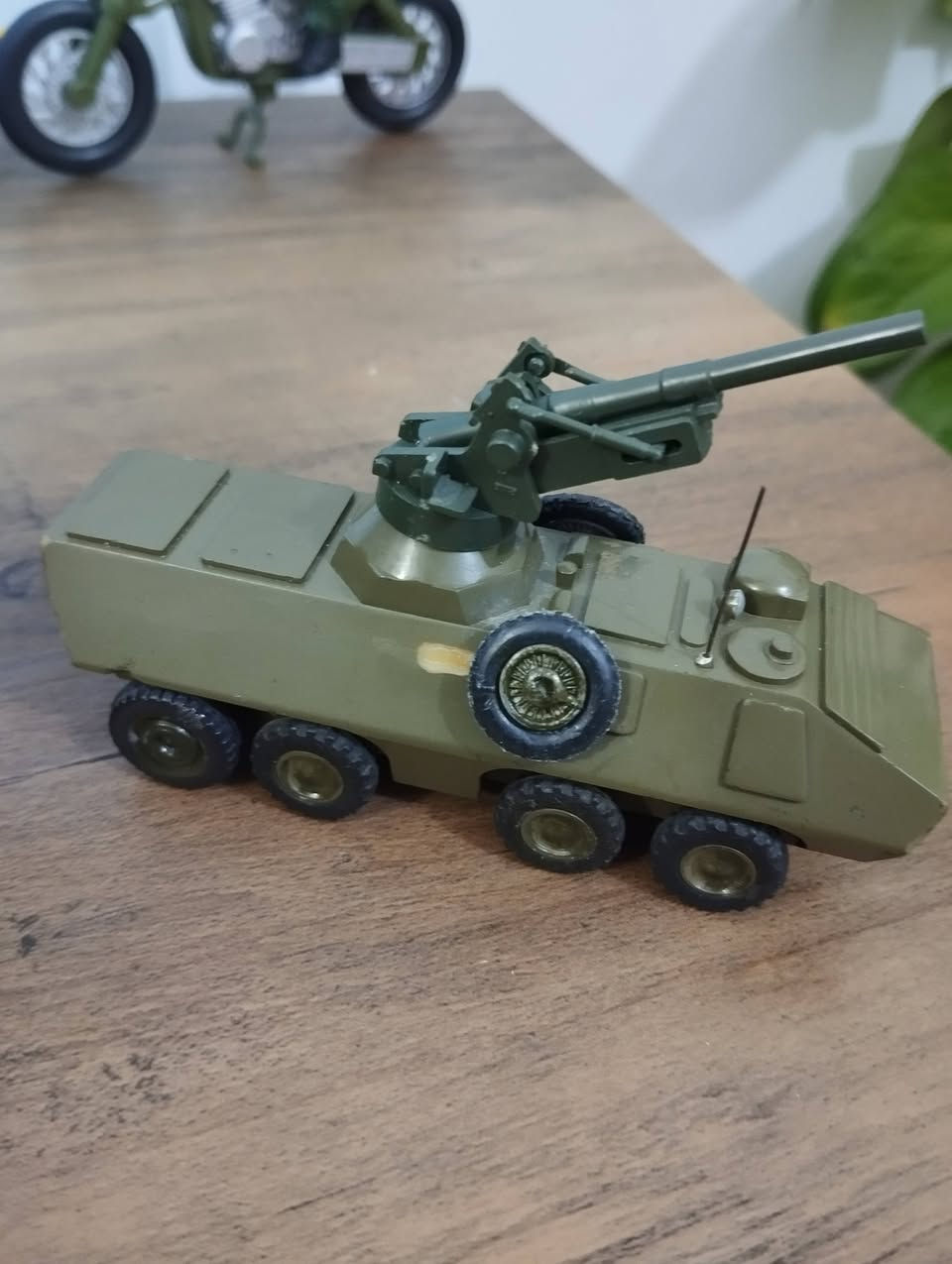 مدرعه  عسكريه حديد حجم كبير


**إذا كنت صاحب هذا الإعلان وتريد حذفه لأي سبب، رجاءا أرسل رسالة إلى الدعم الفني**