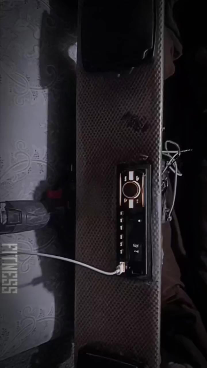 للبيع مكاني بالزعفرانيه شغال سعر 20قفل بي ريمونت *********** وموجود دمام سعره 40كبير
