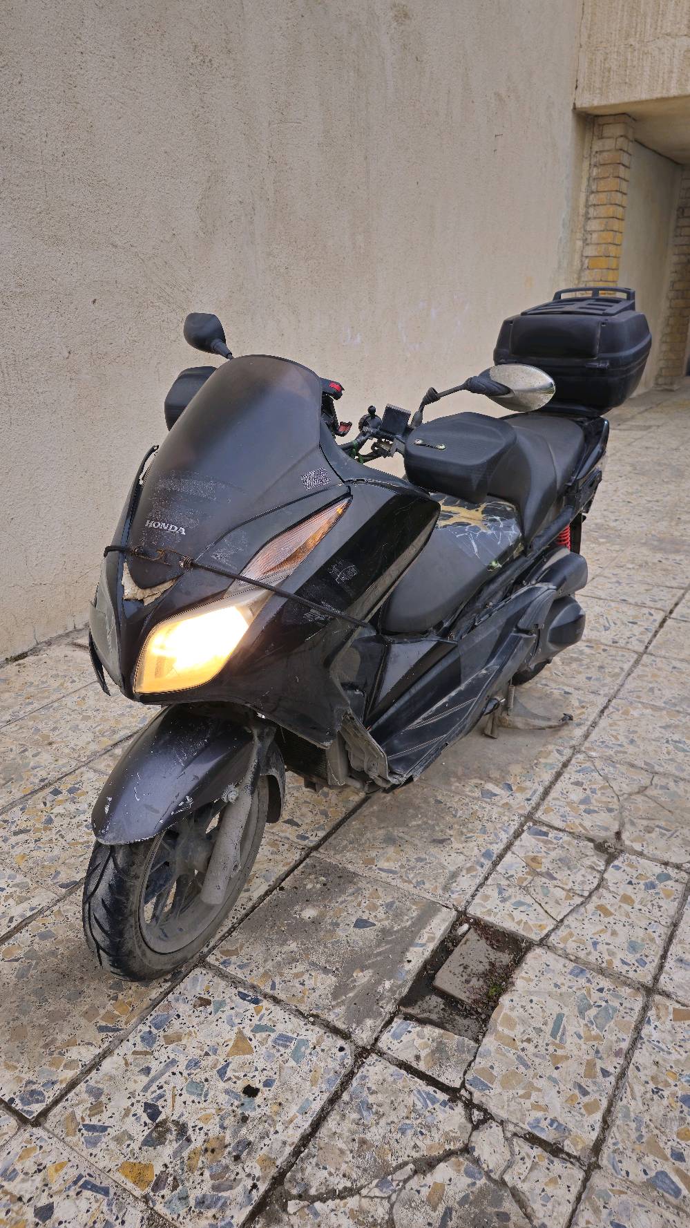 فورزا 0.12 للبيع شغالة  السعر  900 الف وبيهة مجال . بغداد القادسية قرب سريع المطار
***********
***********
***********