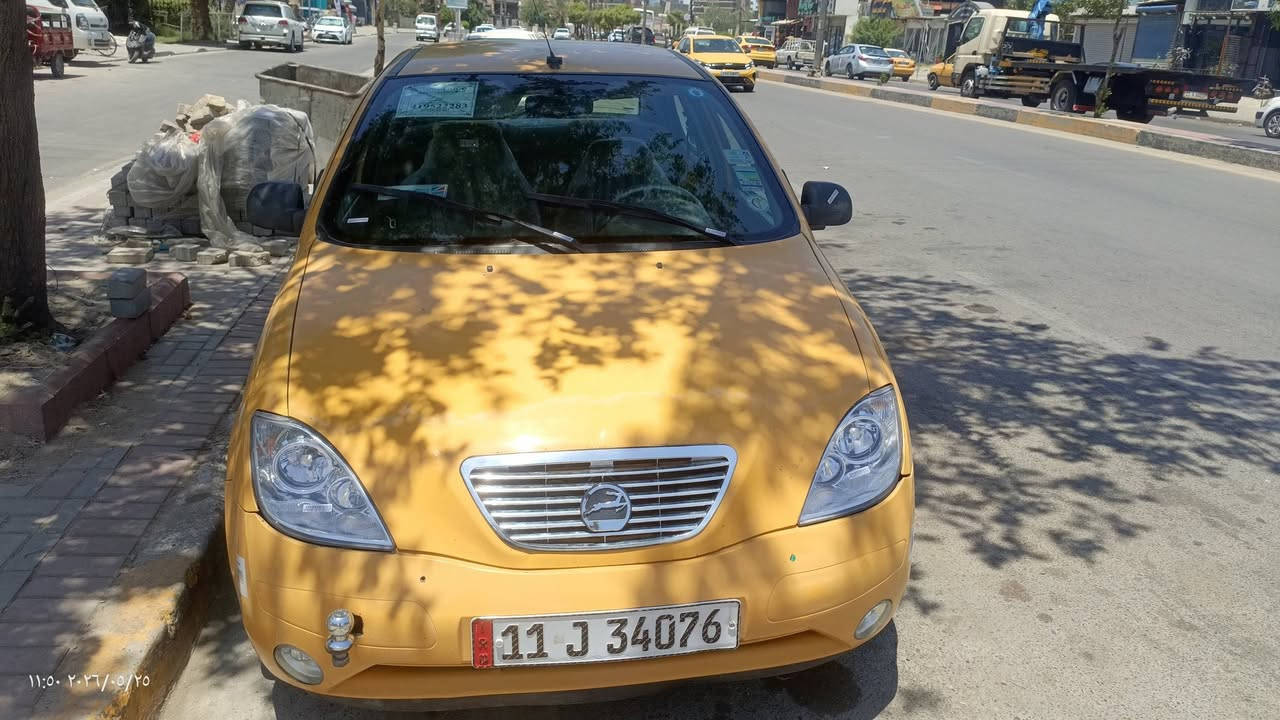 طيبه للبيع موديل 2015
مكفوله من الصبغ محرك تبريد كير نظيف رقم بغداد الجديد ومصفره هيئه ولا توجد غرمان مروريه عليها تحويل ثاني يوم ورقم الجديد الإنكليزي رقم بغداد 
السعر 35ورقه هاتف ***********
