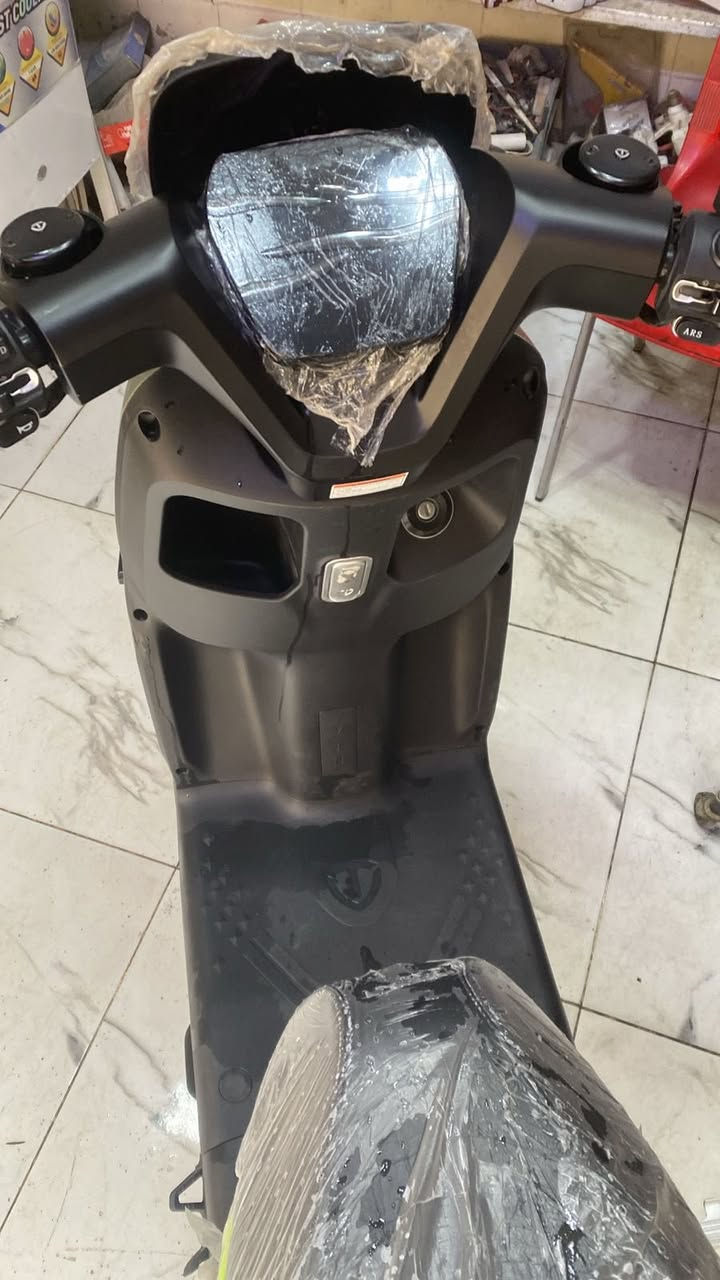 سلام علايكم دراجه شحن جديده شركه الريان ما بيه اي ضرر  ولا مستبدل بيه  شي سبب البيع لحجمه الصغير مكاني بلديات سعر خاص ***********
