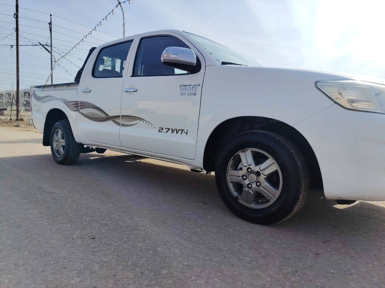 سلام عليكم بيكم البيع موديل 2013 سياره مكفوله كفاله عامه سنويه 30 شاصي 19 سعره 178 مكان ميسان الكحلاء 
***********
