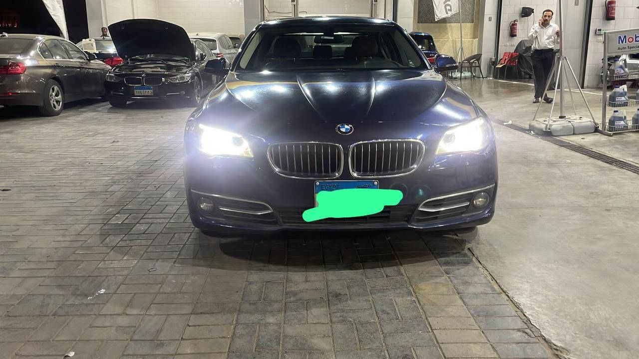 🚗 BMW 520i Luxury 2017 🚗

✅ فئة Luxury
✅ موديل 2017
✅ عداد 140,000 كم
✅ الحالة العامة Very Good
✅ فبريكا بالكامل
✅ ستوك بالكامل
✅ جميع الصيانات منتظمة بمراكز الصيانة
✅ كاوتش جديد

⚙️ المواصفات:
✔️ محرك 2000 CC
✔️ 4 سلندر

📝 ملاحظات:
• يوجد بعض الخدوش البسيطة بالأكصدامات.

📍 المرور: القاهرة الجديدة
📄 الرخصة سارية حتى 31/10/2026

📍 المعاينة: التجمع

سيارة محافظة على حالتها الأصلية بالكامل، فبريكا، ستوك بالكامل، وصياناتها منتظمة، وجاهزة للمعاينة والفحص.

📞 للاستفسار أو حجز معاينة: تواصل واتساب 01140657633


**إذا كنت صاحب هذا الإعلان وتريد حذفه لأي سبب، رجاءا أرسل رسالة إلى الدعم الفني**