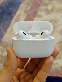 ايربودز برو 3 • مستخدم شهر • نجف سايدين الوائلي