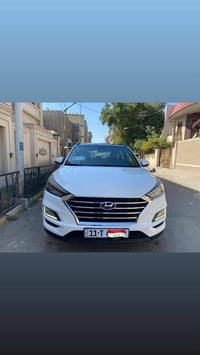 توسان خليجي موديل 2019 مكفوله من الصبغ فول مواصفات 1/1رقم بغداد بأسمي ...