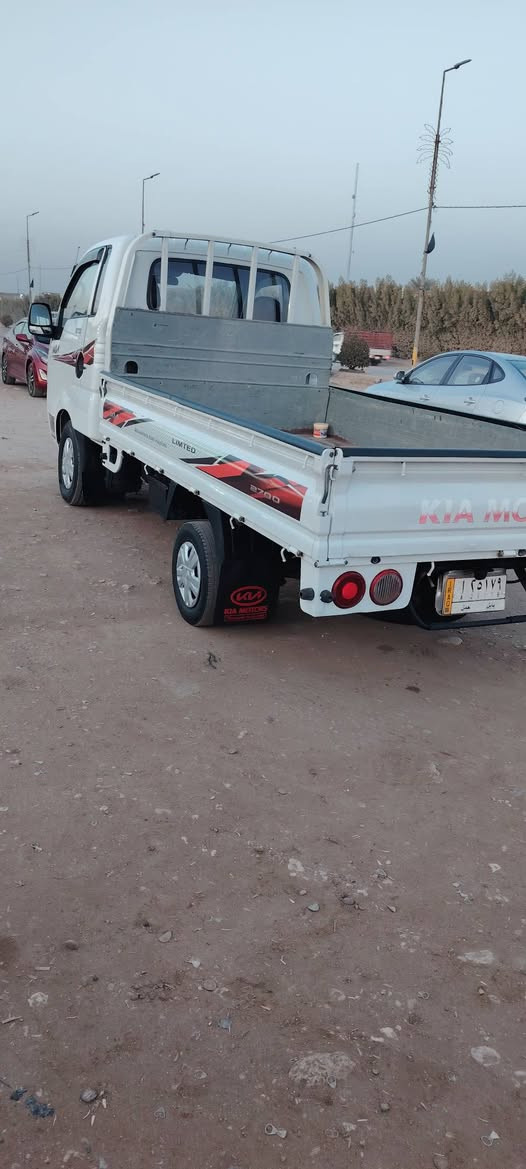 كيا حمل 2700رقم بابل 2014مكفوله كفاله عامه من محرك وكير واكسن والصبغ والتبديل تحويل مباشر. ***********
