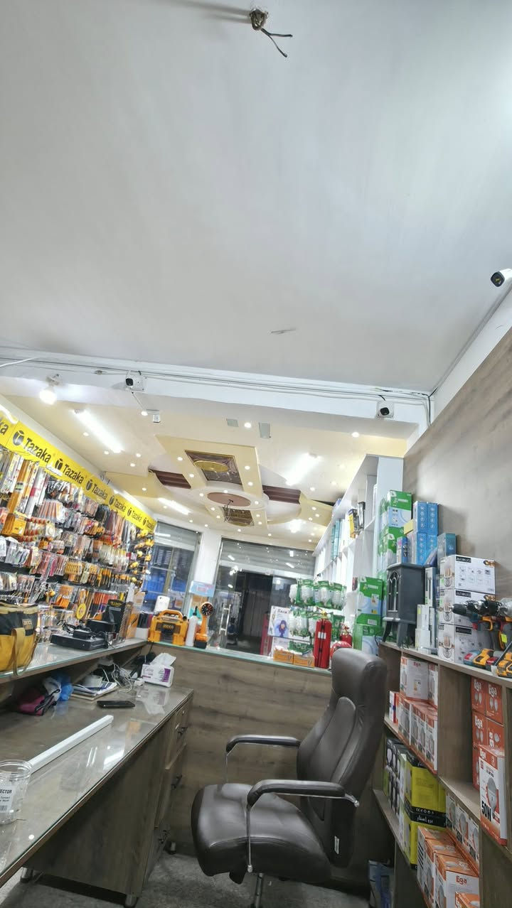 تم✅ تنصيب 🪛 system   🎥 
مكون  من 8️⃣ كاميرات ip
وتثبيت ستاند في السقف وربط بلازما 
في منطقة السريدات 
وتنصيب 📡صحن  قمر 🛰 نايل سات 
في منطقه ابو كفة 

#ابويمان
👇🏻
***********
