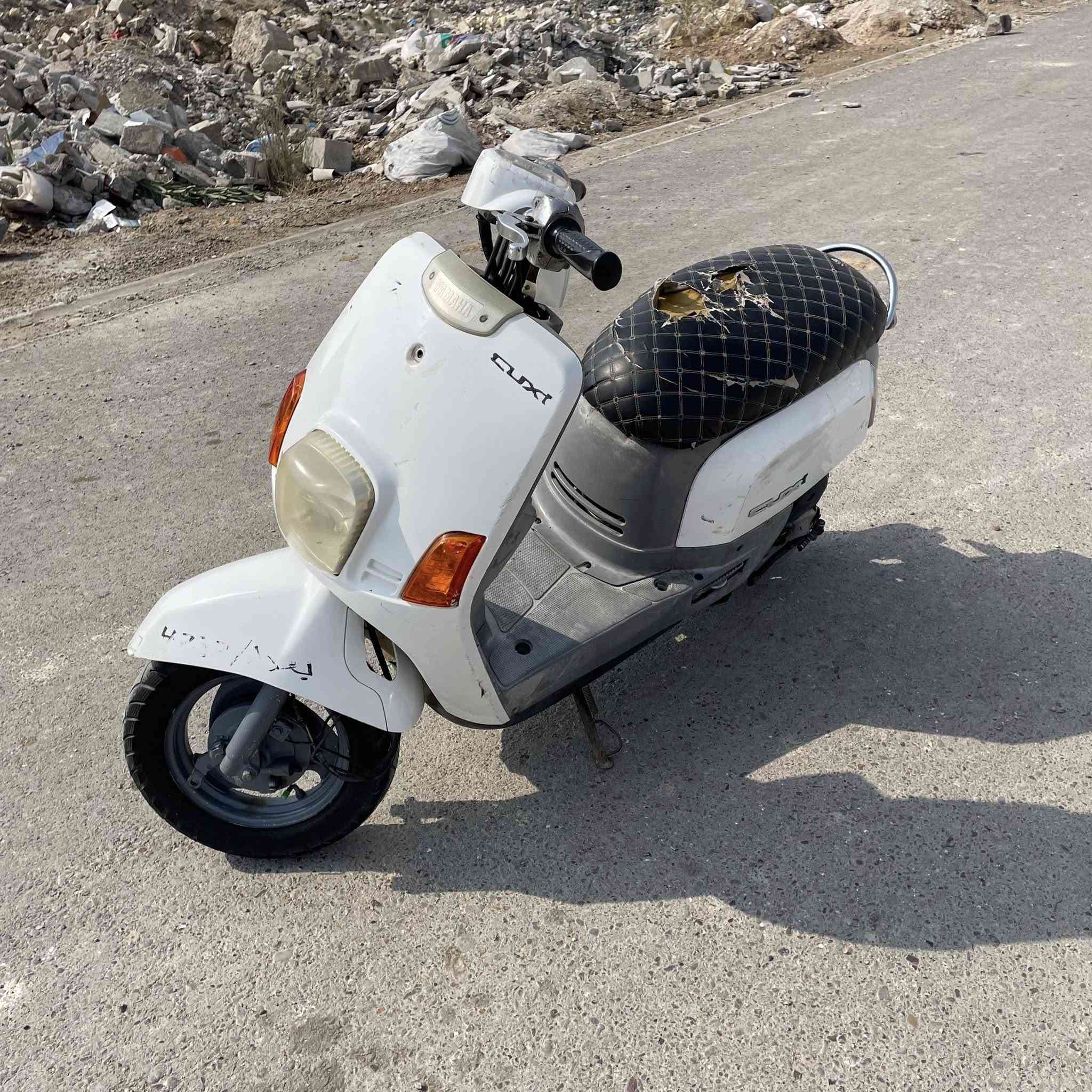 للبيع دراجه بوليس كابريتر
شغاله هندر مكينه ناعمه شلعه ومعدل خير من الله 
اشاير شغاله سكن 
سكن لكلوب شغال 
كلوب عالي ناصي شغال 
بك لايت شغال كفرات كامله 
دراجه يرادله ترتيبات بسيطه 
للبيع او المراوس بماكس عدله 
سعر ٣٠٠ 
مكاني بغداد الشعب بوب شام 
فدوه لقلبك اذا مو شراي لا تضل بس تعامل وتنطي وعد وما تجي 
شراي تصل وبيك خير ودلل 
***********
متواجد خاص
