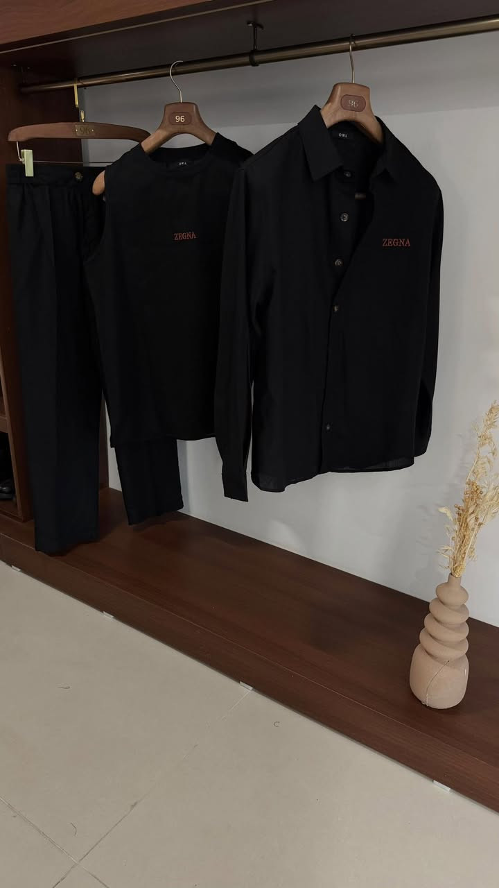 توفرن السوتات اللن ٣ قطع ايطالي ✨🤎 

عنوان المحل شارع الشيخ منهل مجاور ازياء تمره ✅


**إذا كنت صاحب هذا الإعلان وتريد حذفه لأي سبب، رجاءا أرسل رسالة إلى الدعم الفني**