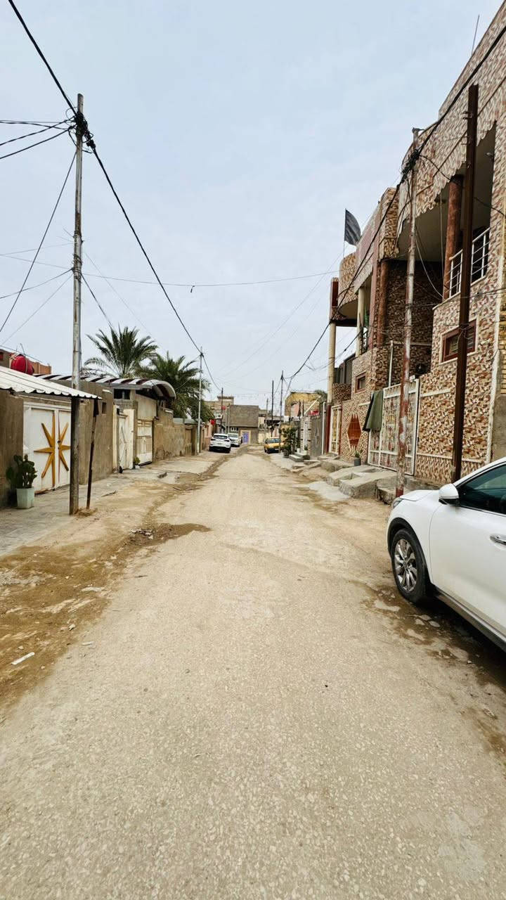 🏡 بيت جدآ مناسب للبيع في المناذرة 🏡
يتوفر لدينا دار للبيع
📍 موقع الدار: المناذرة – حي العسكري – قرب روتانا
تحتوي الدار على:
🛏️ غرفة نوم واحدة
🛋️ صالة
🛋️ استقبال
🍽️ مطبخ
🚿 تخاريج
للاستفسار الاتصال بنا:
📞 *********** (واتساب)
📞 ***********
أو زيارة مكتبنا
📍 موقع المكتب: المناذرة – حي الزهراء – عمود 100
مقابل مجمع القاسم، مجاور للواقعة
✨ استقرار للوساطة العقارية ✨
