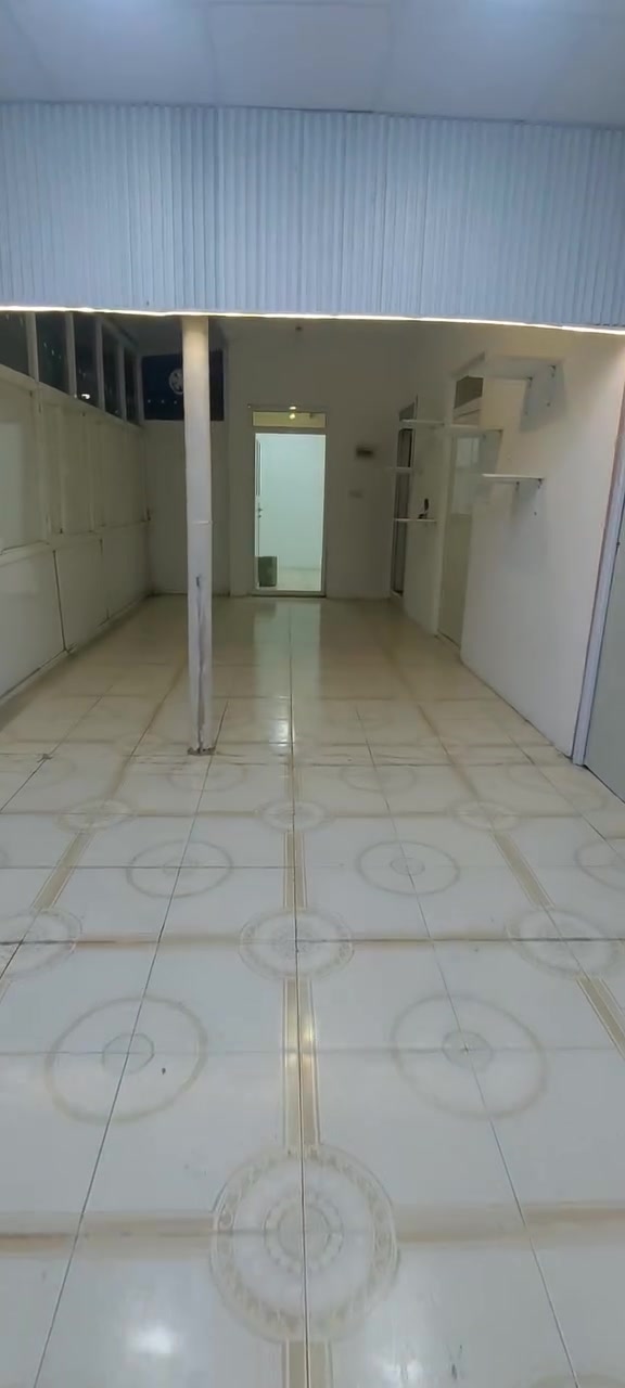 بيت أو محل للأجار الموقع عنكاوه 108 شارع المشاتل ***********
