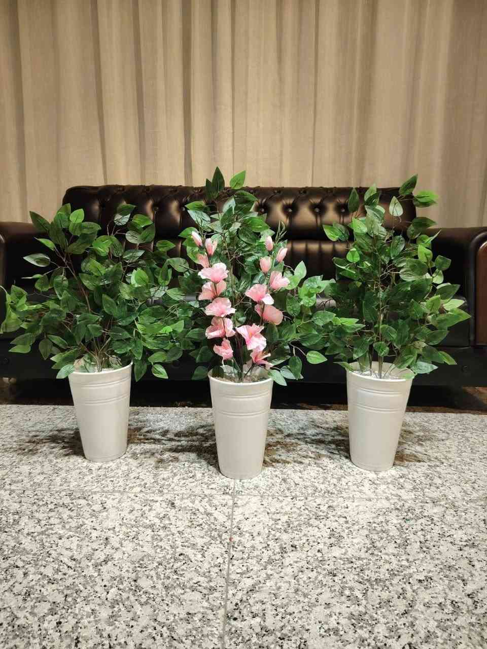 تخفيضات
سيت ثلاثي 15 وتوصيله مجاني 
للحجز والاستفسار يرجى مراسلتنا واتس ***********
