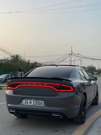 جارجر 2017 SXT كلين تايتل السياره حيل جديدة وحلوه ودينار واحد مابيها م...