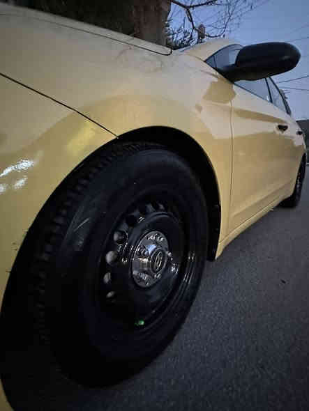 السلام عليكم النترا موديل 2020وارد امريكي السياره كلين فقط دعامية خلفية بدون ايرباك بدون دواخل بدون فتح اي قطعة مكفولة السياره ليبل واحد بدون ايرباك بدووون ايرباك  صور حادث بلمنشور شرط مكفولة من قطرة معجون او تجي تفحص وعلى كلامي  سياره جديده بمعنى الكلمه  السياره مكفوله كفاله عامه من جميع النواحي حجر البيئه موجود مكينه مكفوله لا تبخير ولا تنقيص  شرط شركة  وكير ايتي المرغوب  مكفولات تبريد ثلج سويتة   تخم تاير  جدد شرط  سياره مال كشنات جلد سعره 200 دولار    مواصفاته نص فول رادار شاشه وكامر 3وضعيات قياده  فول تحكم مكان السياره بغداد   السعر 143 بيهاا مجال بسيط  مدوشمة كاعية جلد ولا كلوب مشتغل بدشبول الهاتف***********
