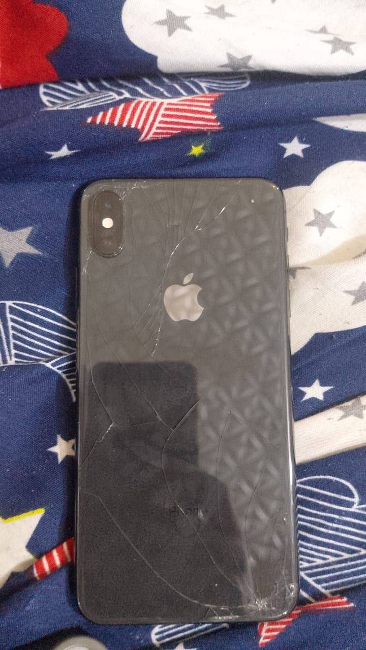 سلام عليكم ايفون إكس ماكس البيع جهاز بلاده مال البيت سعر 250 فقط بي فطر بضهره عنوان البصره الحيانيه هاذ رقمي الموشراي لايتعبني ***********
