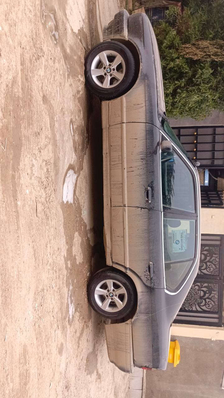 السلام عليكم للبيع بي ام ٥٢٥مفتوح كير اوتو كفاله رقم انكليزي جديد تحويل مباشر مكان بابل معلومات اكثر اتصال على *********** حلة, بابل
