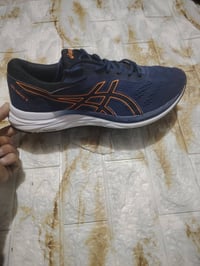 ازيكس • مقاس ٤٧ • اندونيسيا